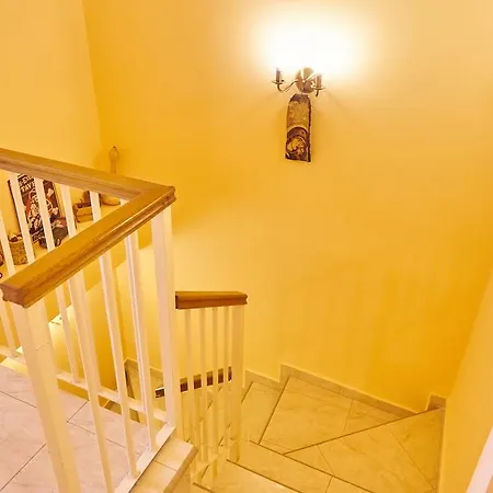 Esplanada Villa
